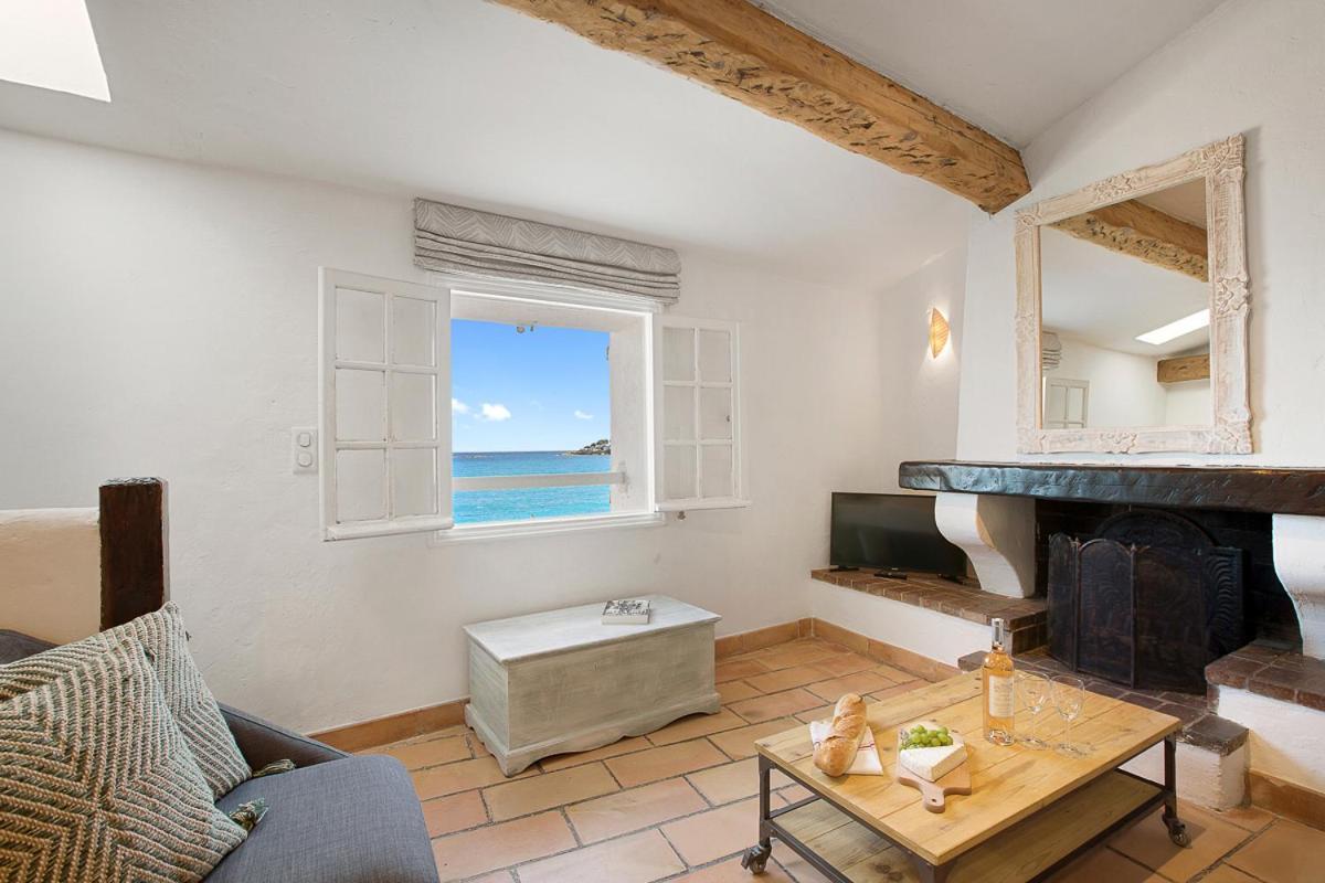 The Sea Apartment 2 - Sea View On The Ramparts Of Old Town Antibes Bagian luar foto