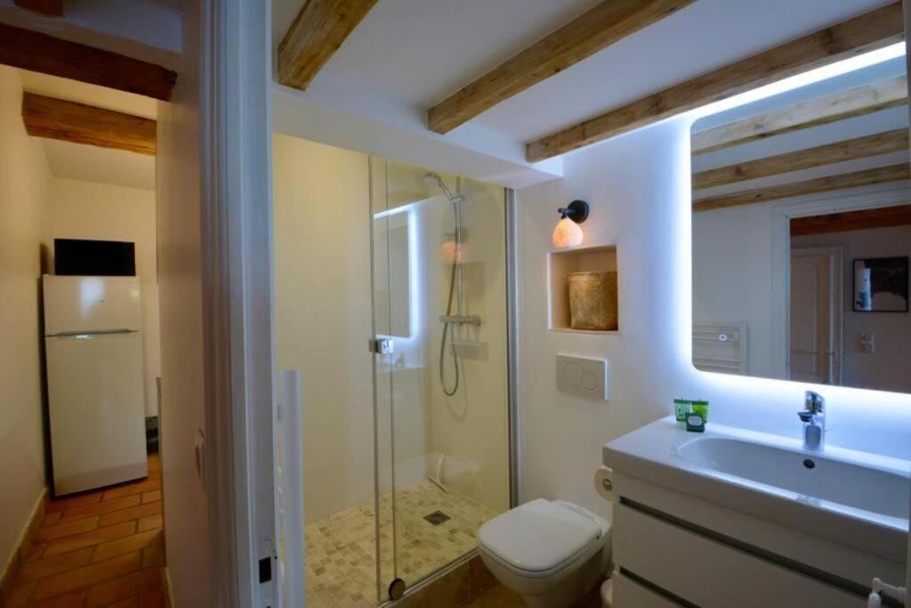 The Sea Apartment 2 - Sea View On The Ramparts Of Old Town Antibes Bagian luar foto